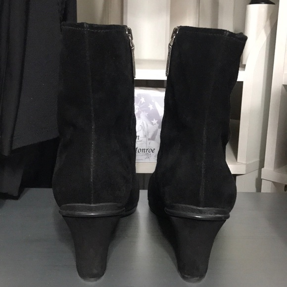 Prada black Suede boots EU 40 US 9.5 - Picture 3 of 8